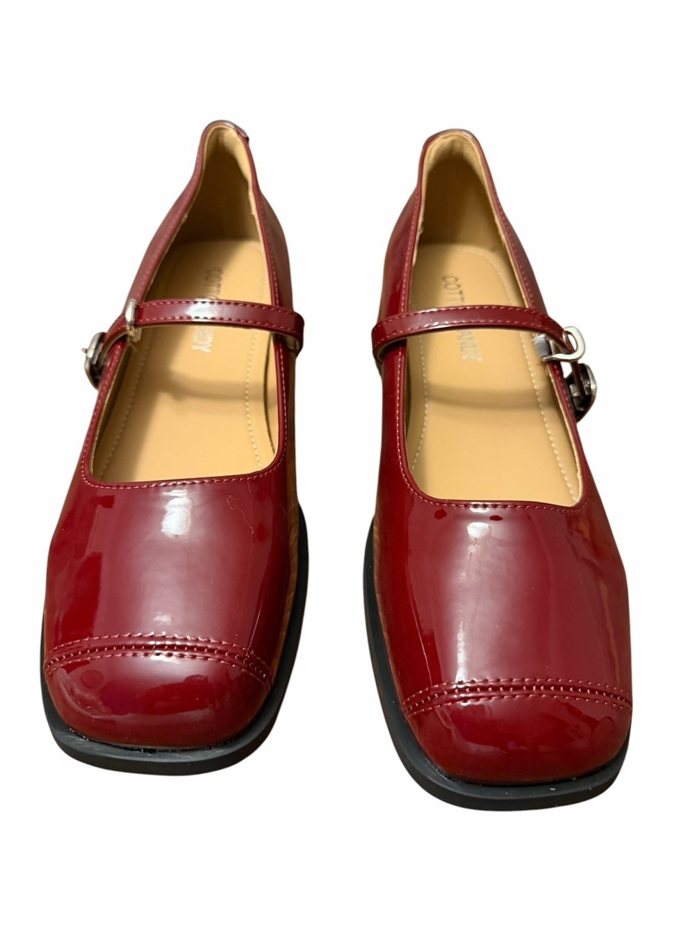 Women's Red Patent Mary Jane Flats